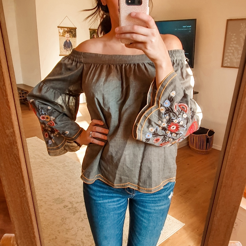 Off the shoulder scalloped hem embroidered floral olive green top